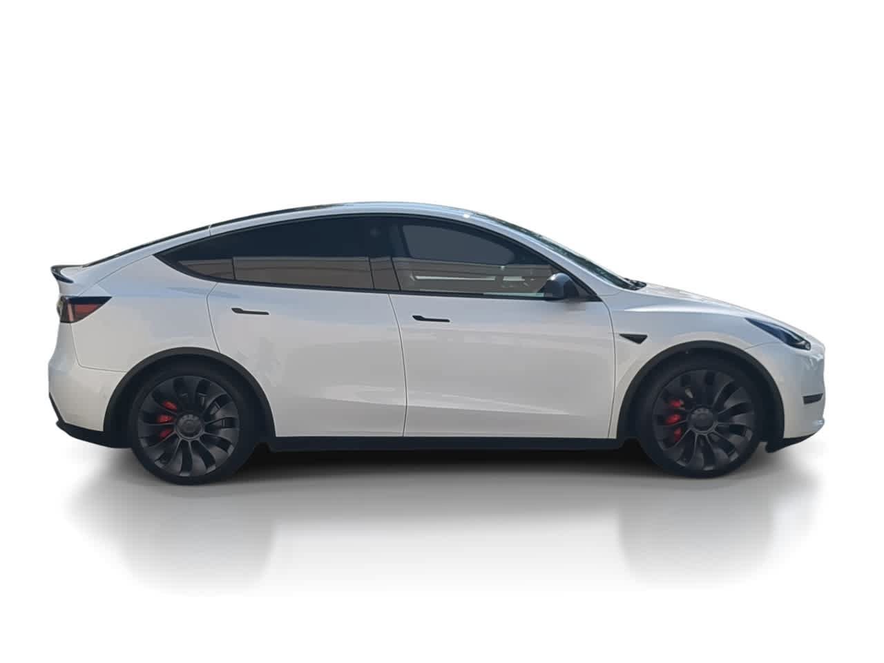 Used 2022 Tesla Model Y Performance AWD/4WD image 9