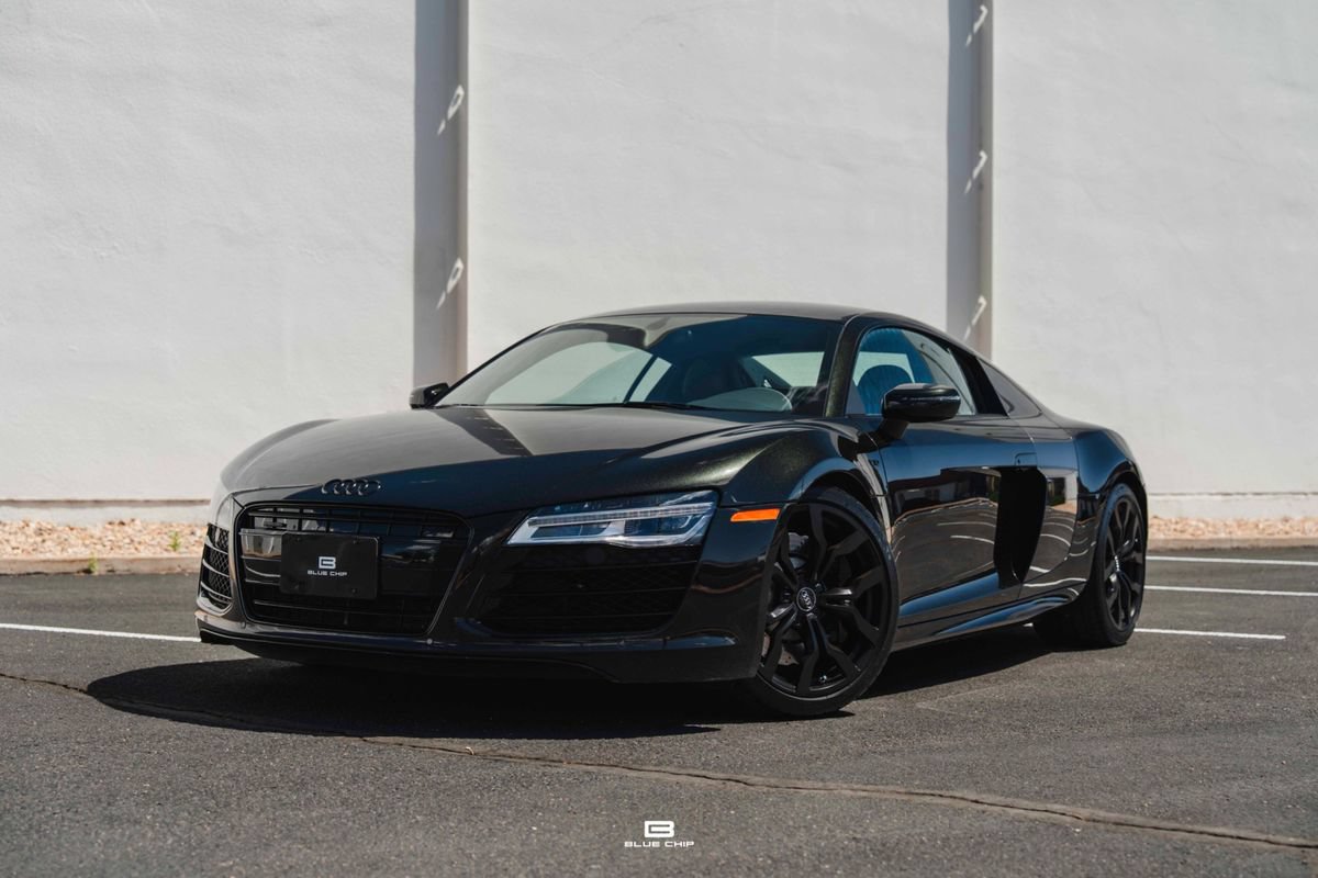 Used 2014 Audi R8 V10 AWD/4WD image 1