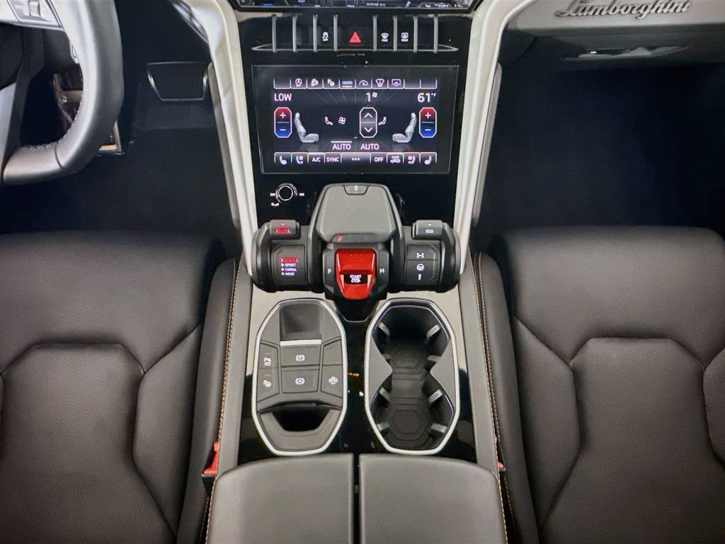 Used 2024 Lamborghini Urus S AWD/4WD image 14