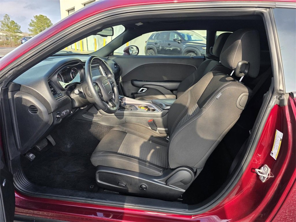 Used 2023 Dodge Challenger SXT image 23