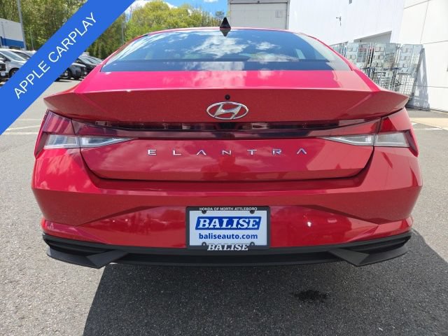 Used 2023 Hyundai Elantra SEL w/ Convenience Package FWD image 4