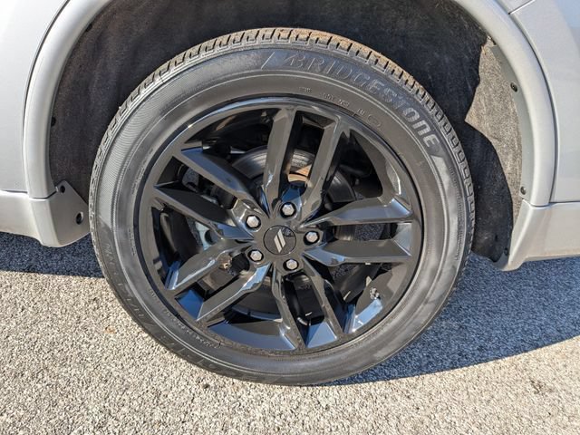Used 2024 Dodge Durango GT AWD/4WD image 16