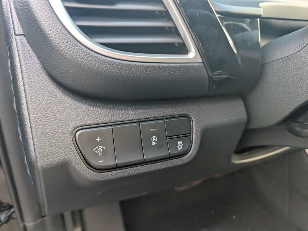 New 2026 Kia Seltos S AWD/4WD image 16