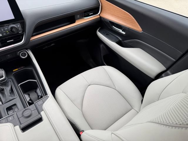 Used 2026 Toyota Grand Highlander Limited image 26