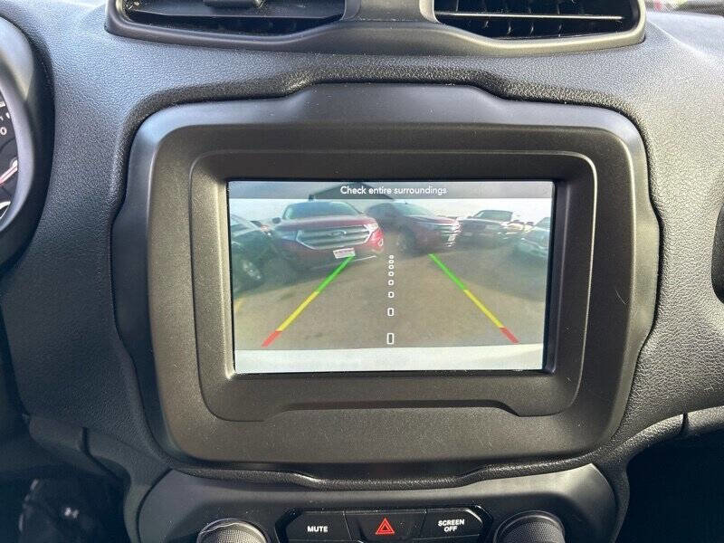 Used 2020 Jeep Renegade Latitude image 22