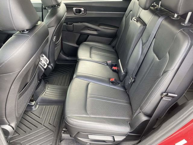 Used 2022 Kia Sorento S FWD image 15