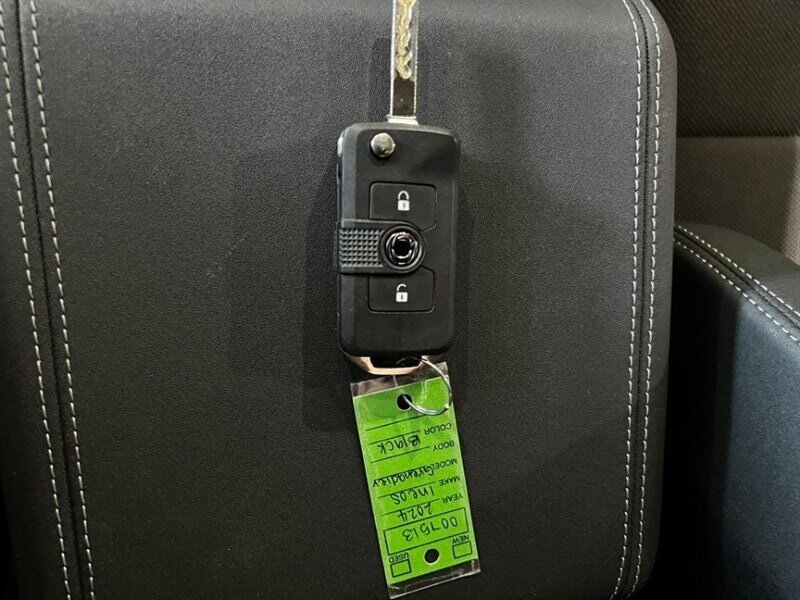 Used 2024 INEOS Grenadier Station Wagon AWD/4WD image 39