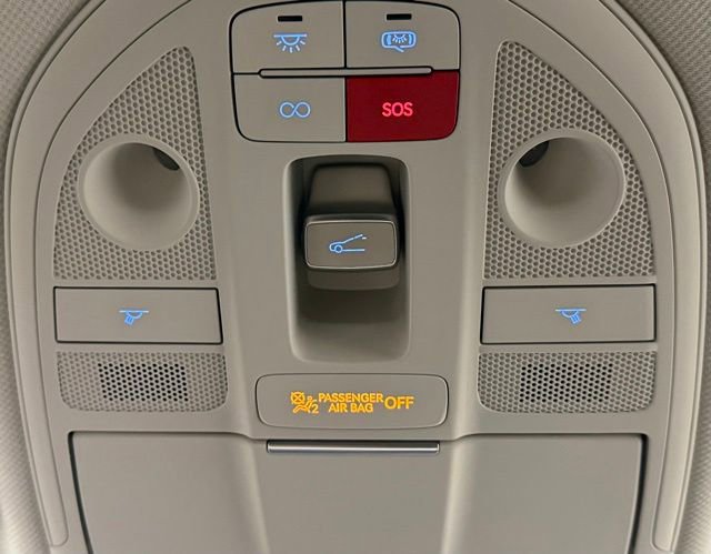 New 2026 Genesis G70 2.5T Prestige image 25