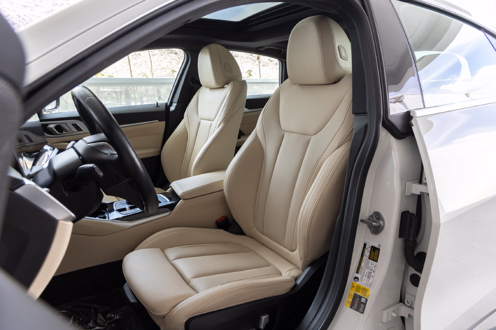 Used 2023 BMW i4 eDrive40 w/ Premium Package RWD image 18