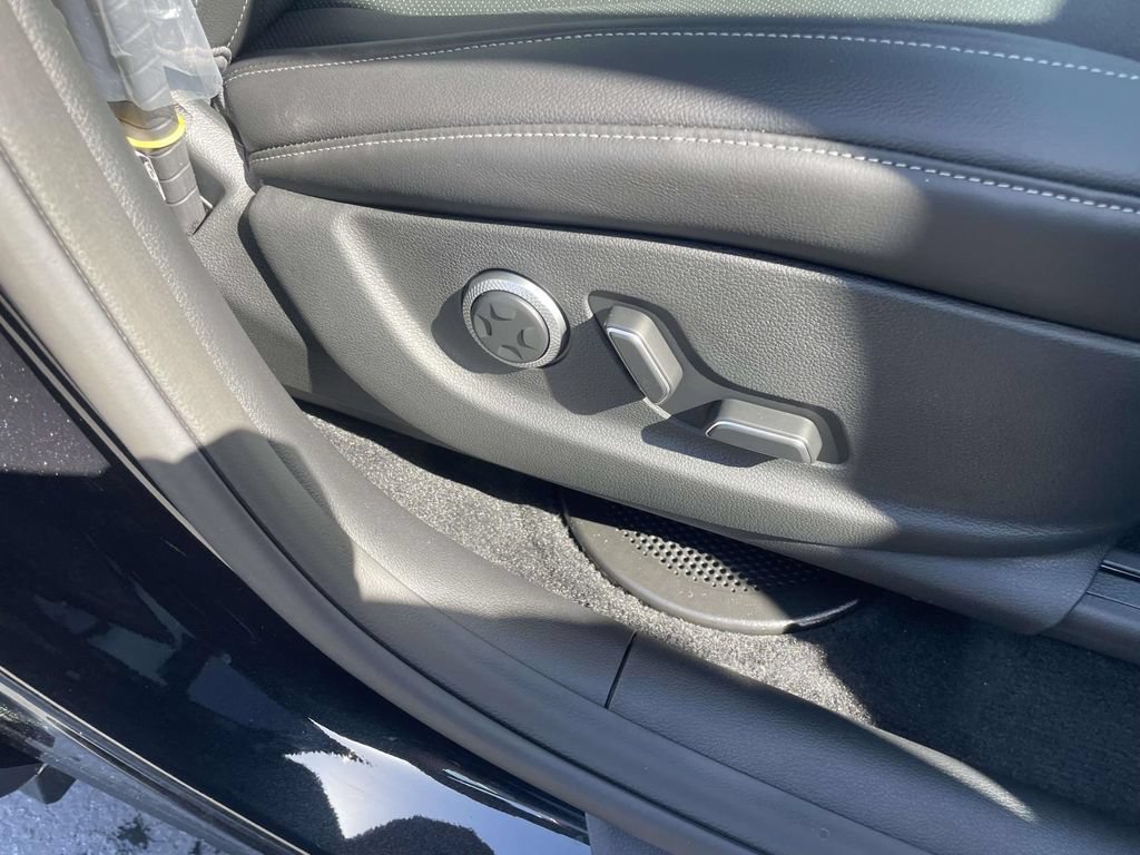 New 2026 Genesis GV80 2.5T Select AWD/4WD image 27
