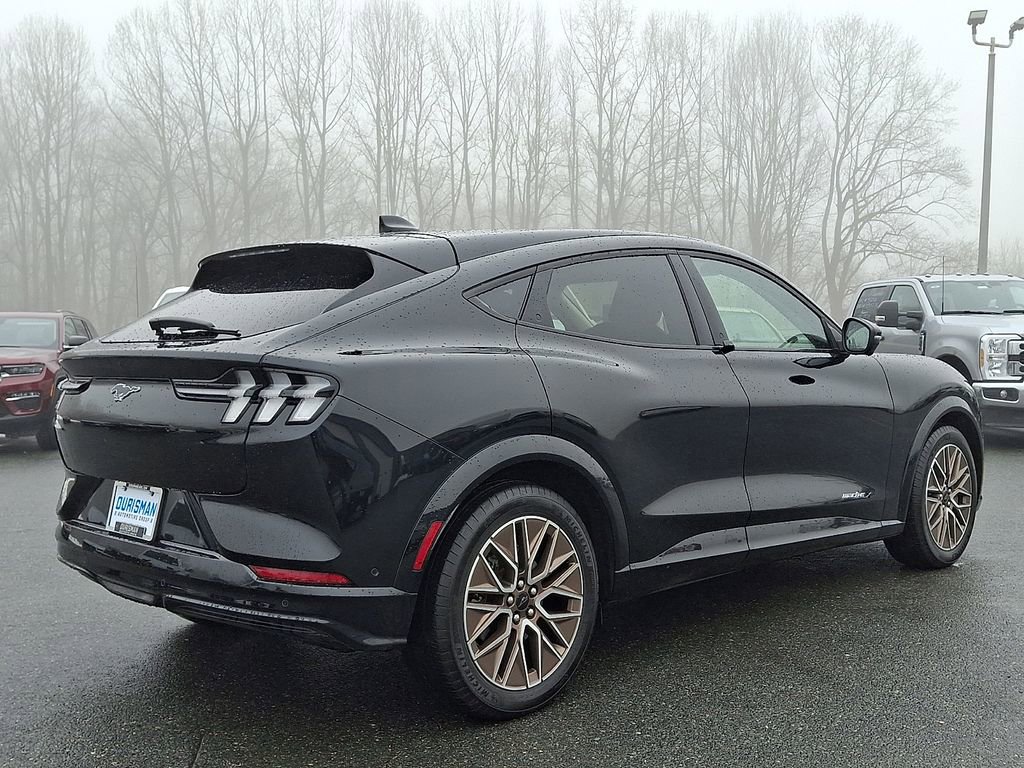 Used 2024 Ford Mustang Mach-E Premium image 6