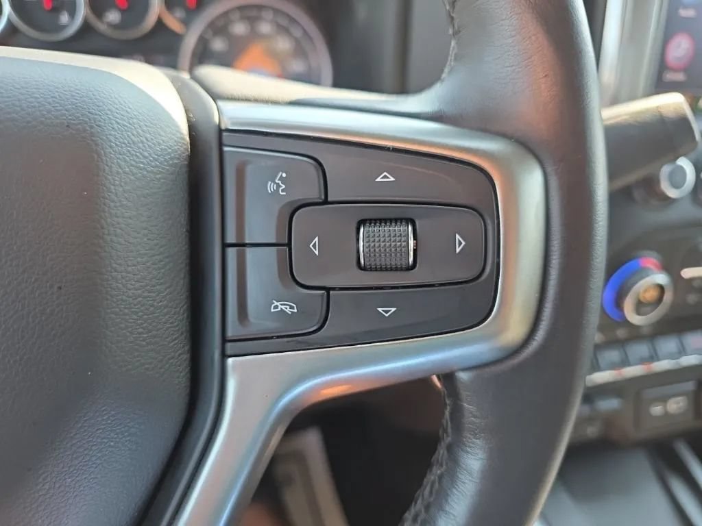 Used 2020 Chevrolet Silverado 1500 LTZ w/ LTZ Plus Package AWD/4WD image 21