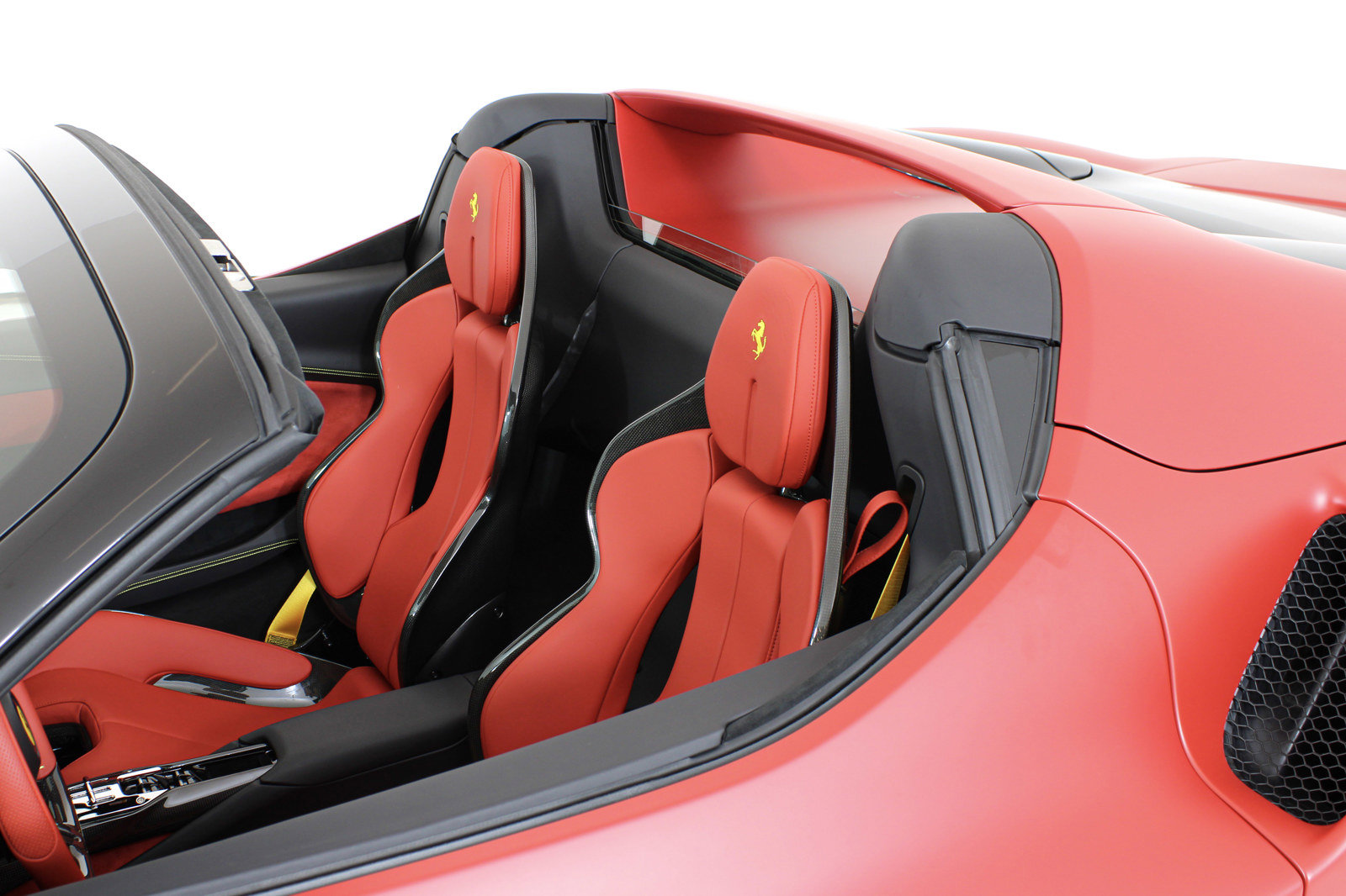 Used 2024 Ferrari 296 GTS RWD image 30