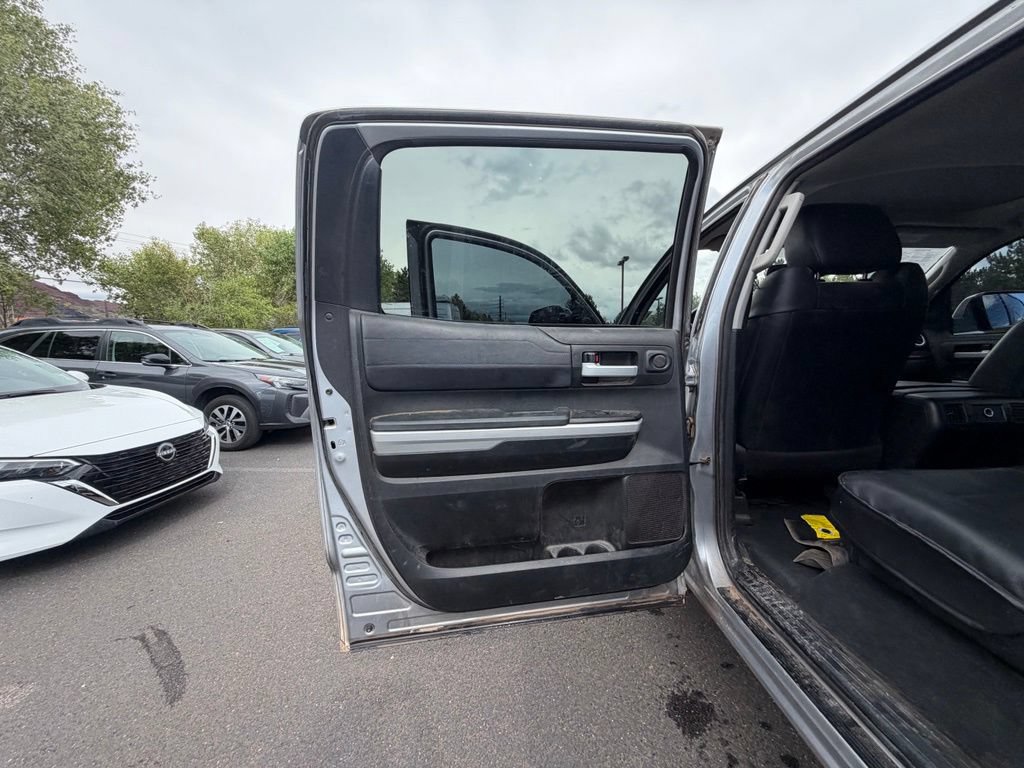 Used 2021 Toyota Tundra Limited w/ Limited Premium Package AWD/4WD image 17