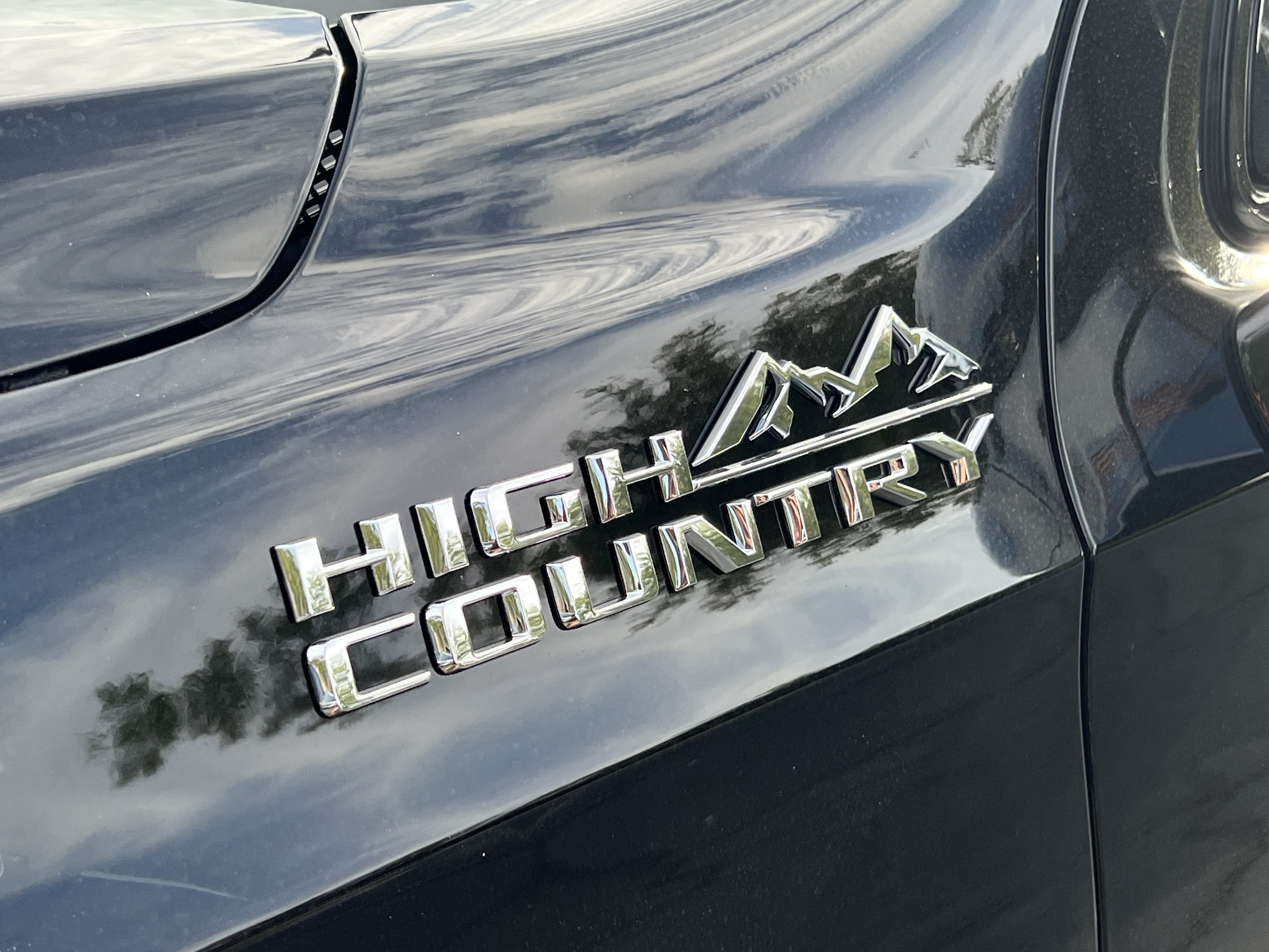 New 2027 Chevrolet Tahoe High Country AWD/4WD image 14