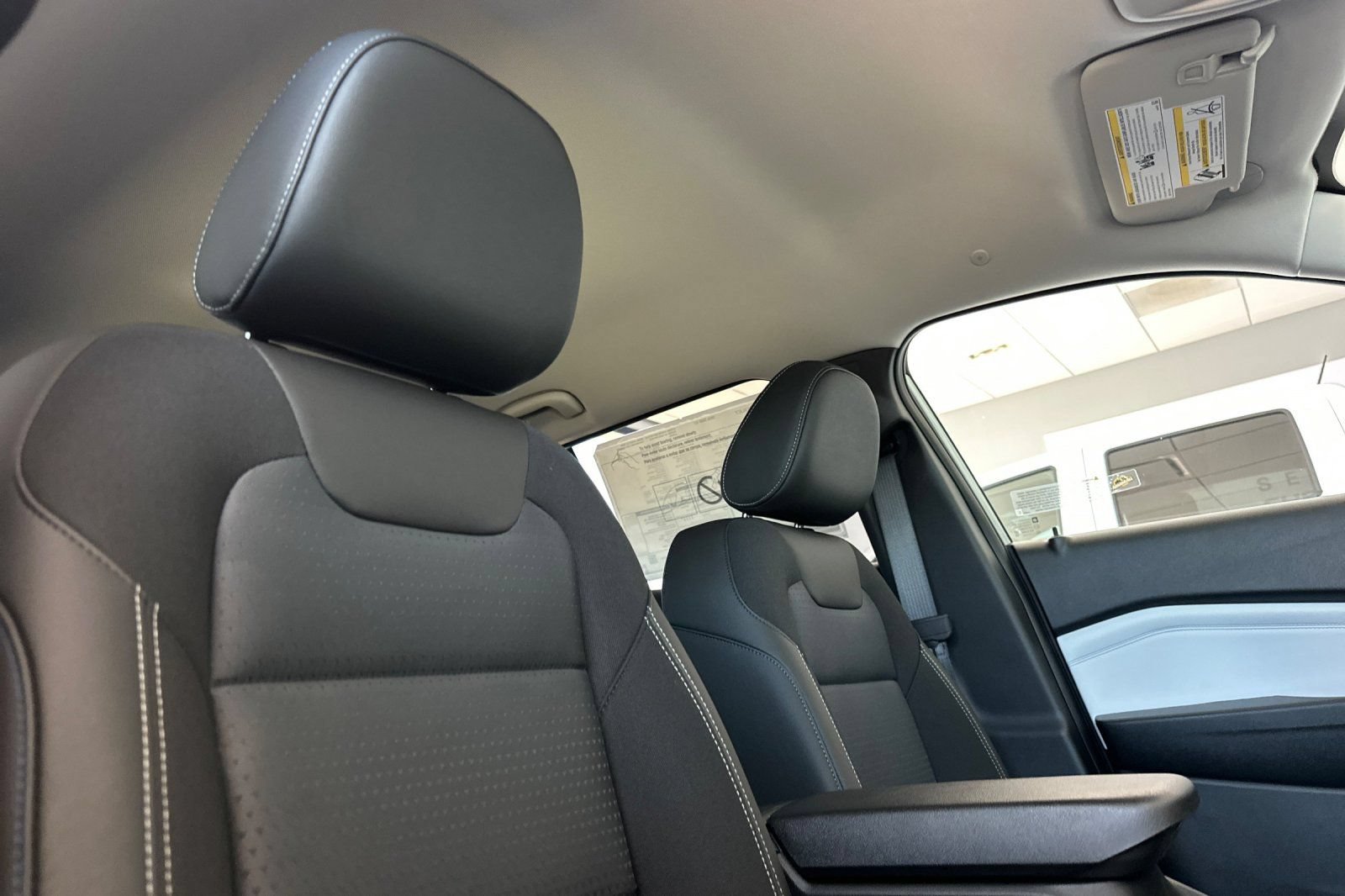 New 2026 Chevrolet Trax LT w/ Driver Confidence Package FWD image 17