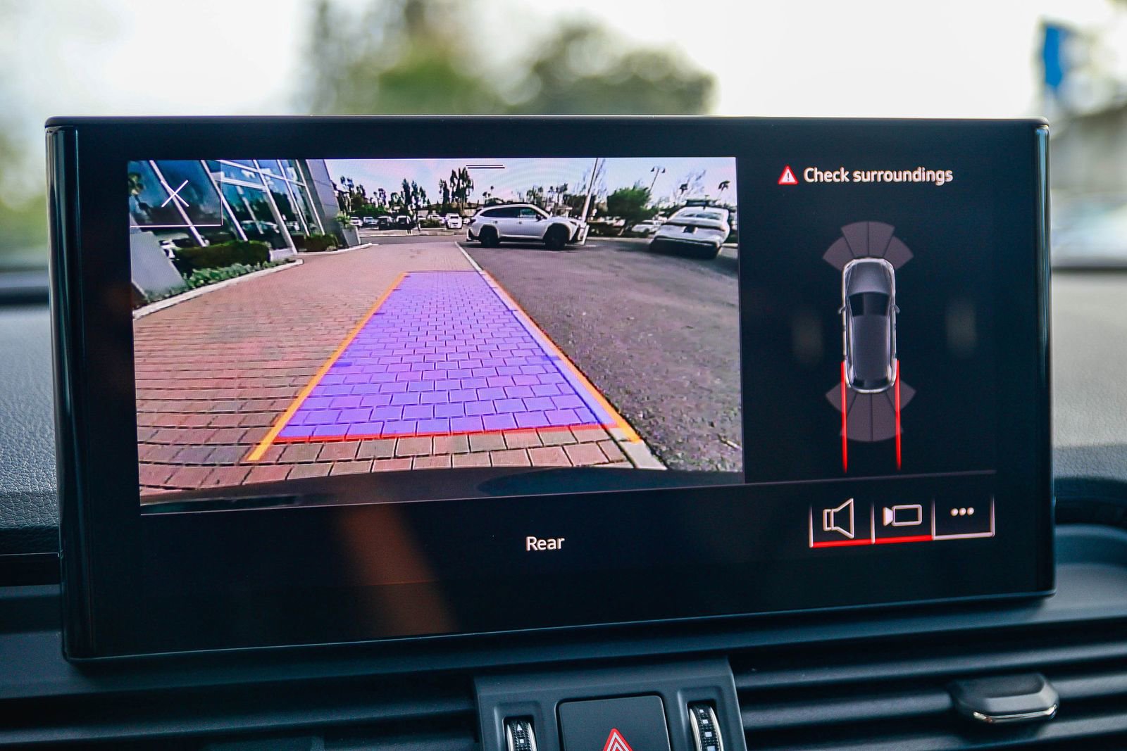 Certified 2023 Audi Q5 e Premium w/ Convenience Package image 25