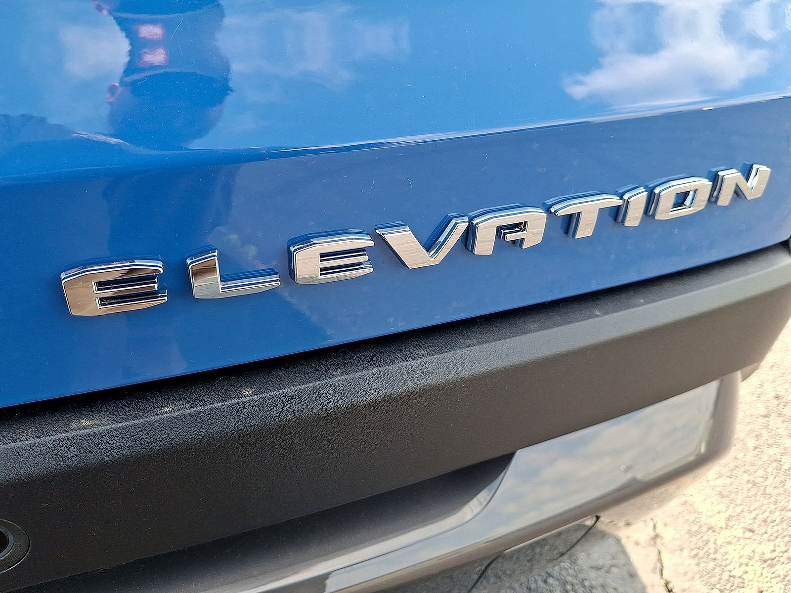 New 2026 GMC Terrain Elevation w/ Technology Package II FWD image 19