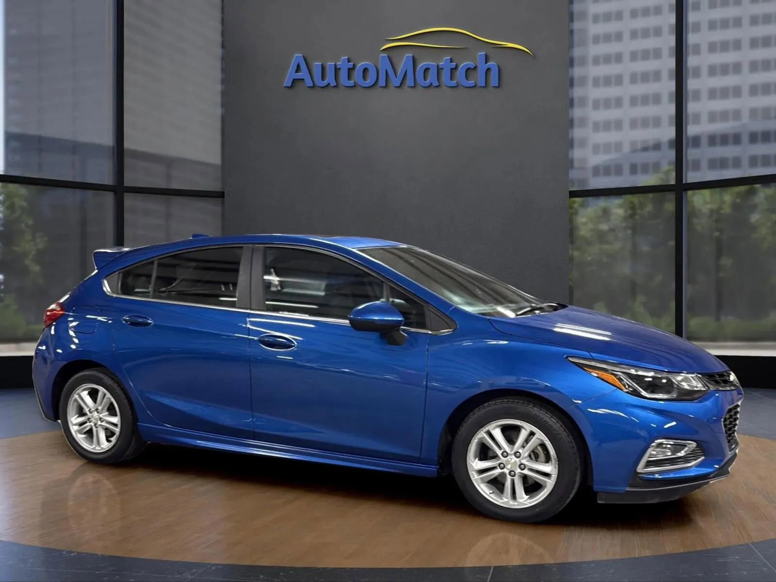Used 2017 Chevrolet Cruze LT w/ Sun And Sound Package image 12