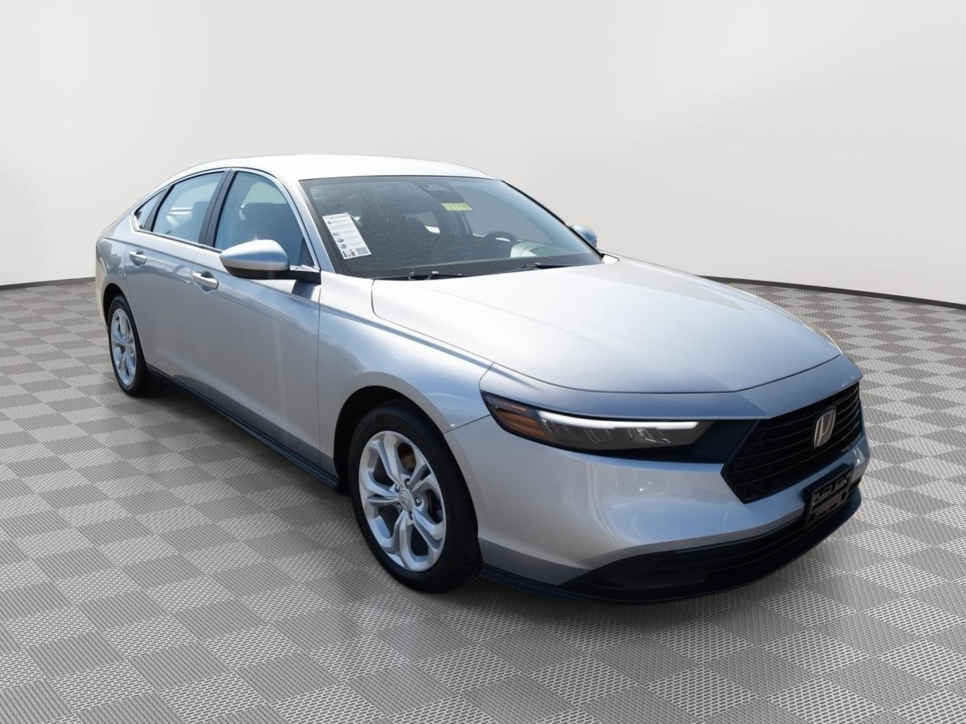 Used 2024 Honda Accord LX image 3