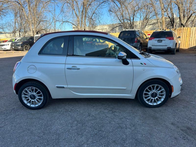 Used 2012 FIAT 500 Lounge w/ Luxury Leather Pkg image 8