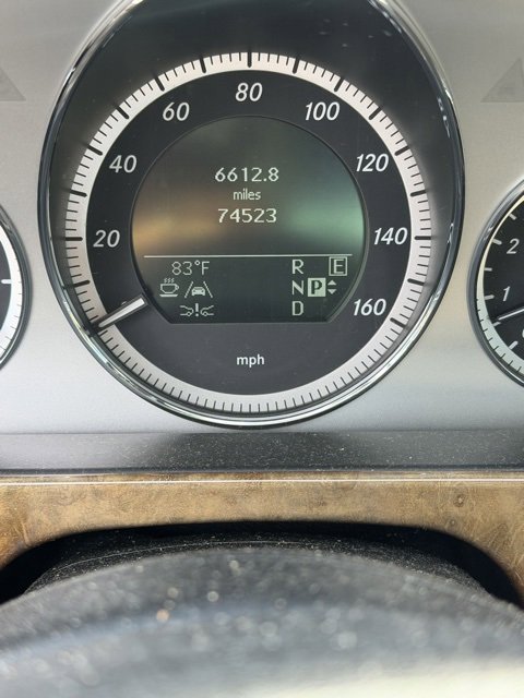 Used 2011 Mercedes-Benz E 350 4MATIC Sedan image 3