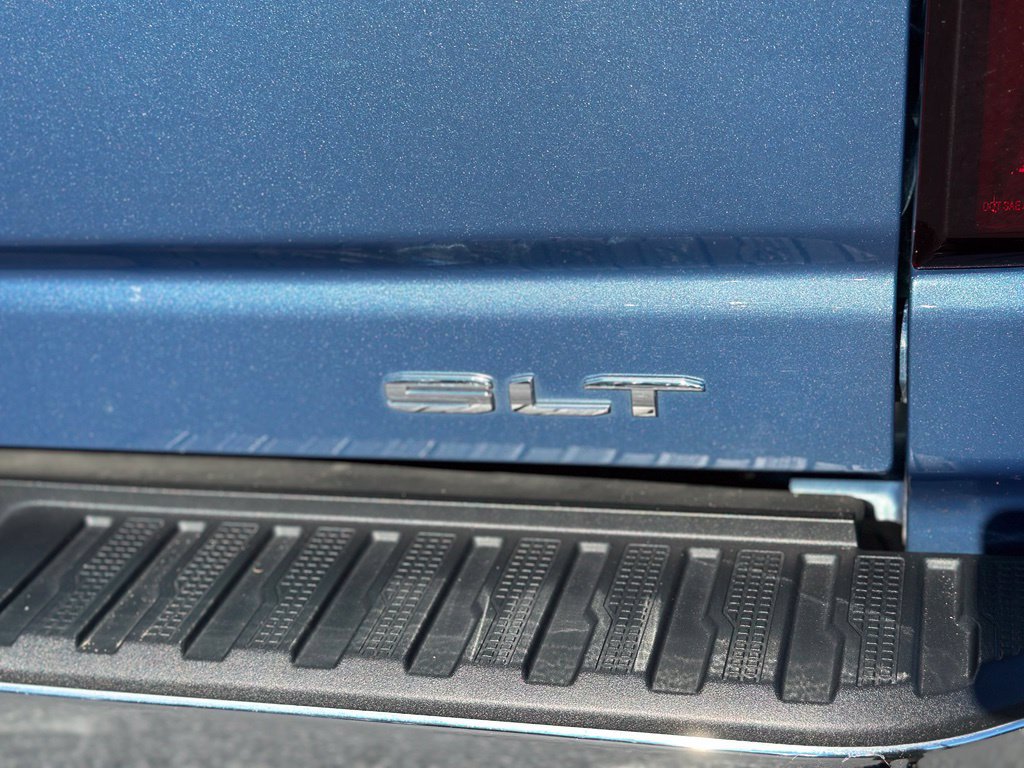 Used 2024 GMC Sierra 2500 SLT w/ SLT Convenience Package AWD/4WD image 46