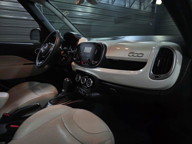 Used 2020 FIAT 500L Trekking w/ Popular Equipment Group image 12