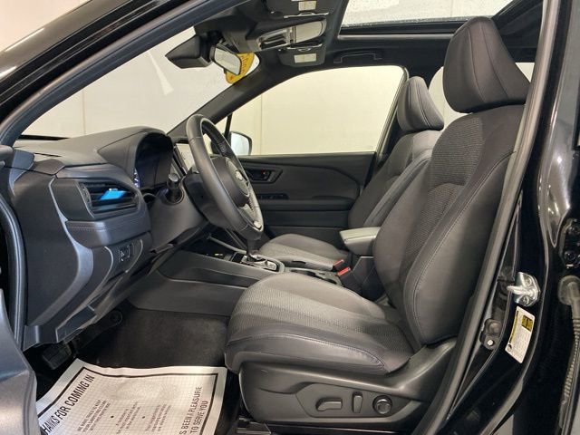 Used 2025 Subaru Forester Premium image 9