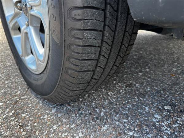 Used 2018 Ford EcoSport SE FWD image 19