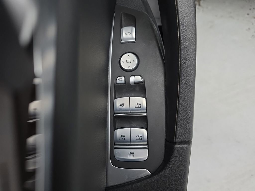 Used 2023 BMW X3 xDrive30i w/ Premium Package AWD/4WD image 19