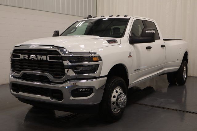 New 2026 RAM 3500 Big Horn image 5