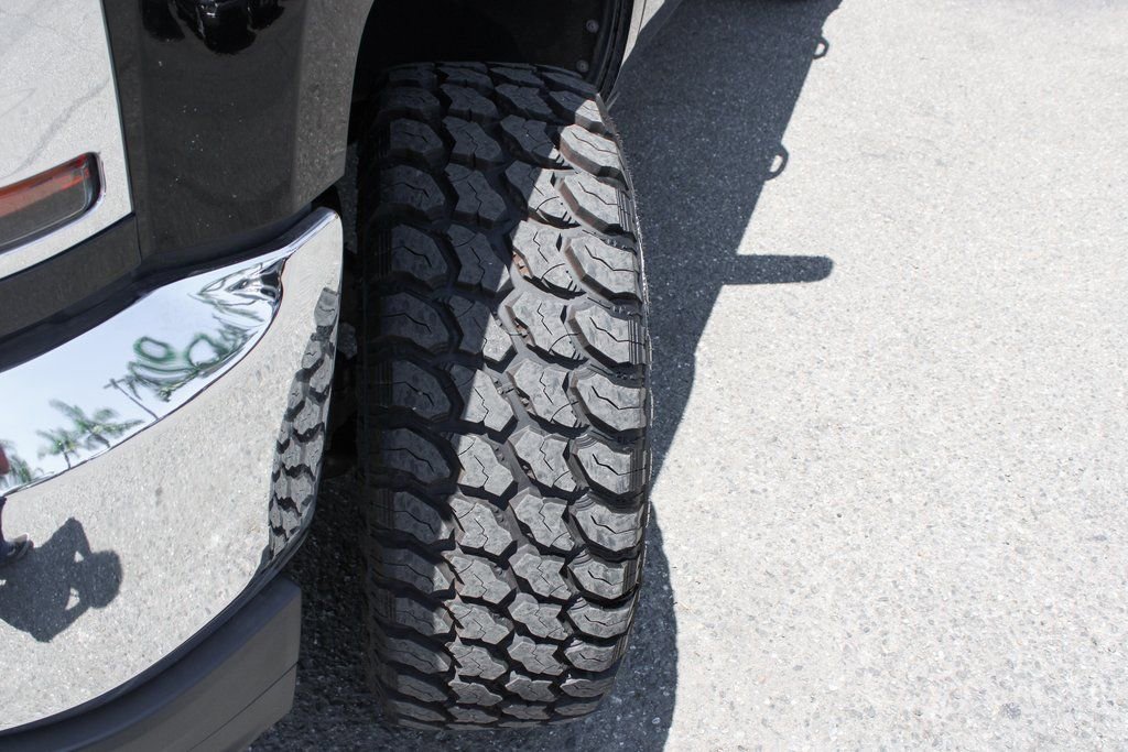 Used 2017 Chevrolet Silverado 1500 LT w/ Texas Edition image 41