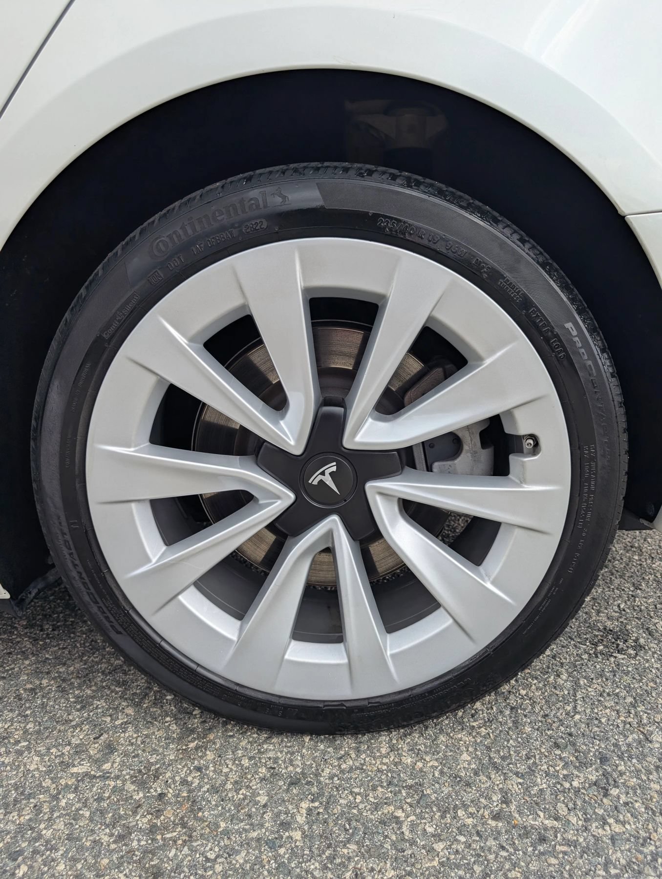 Used 2023 Tesla Model 3 Standard Range RWD image 31