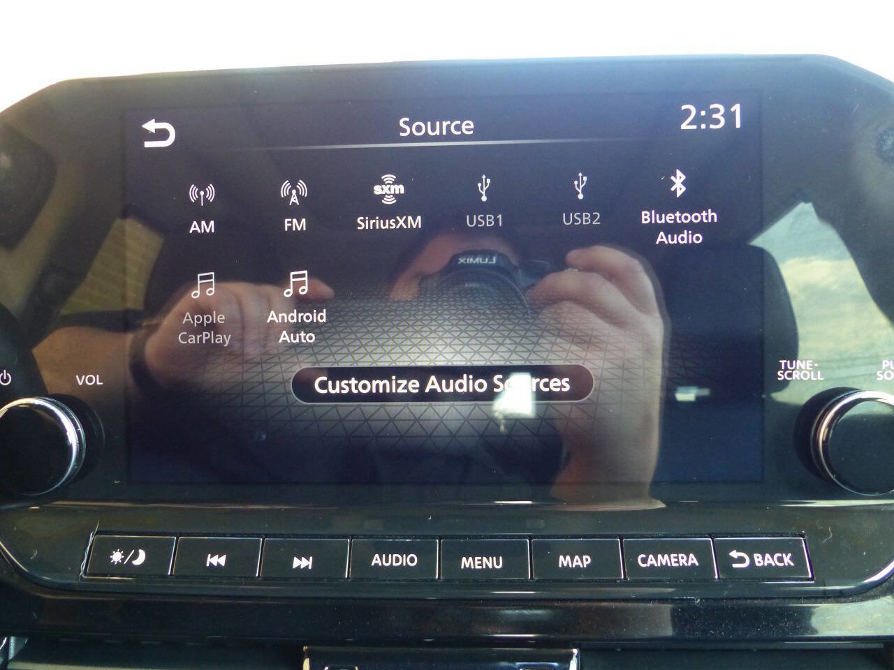 Used 2022 Nissan Pathfinder Platinum w/ Cargo Package FWD image 65