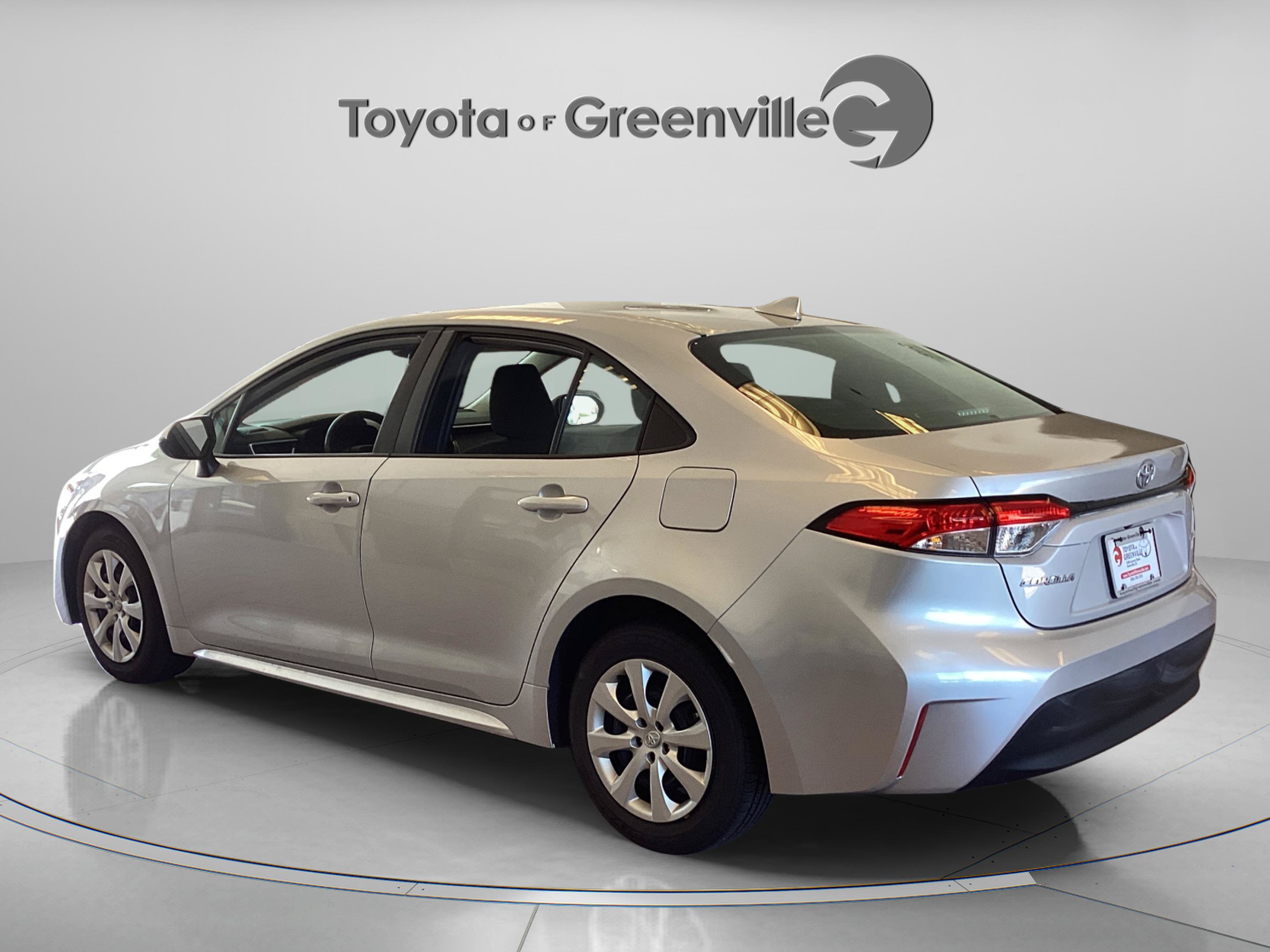 Certified 2024 Toyota Corolla LE FWD image 4