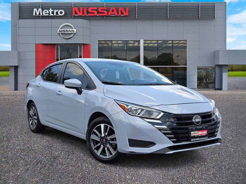 Used 2024 Nissan Versa SV w/ Trunk Package