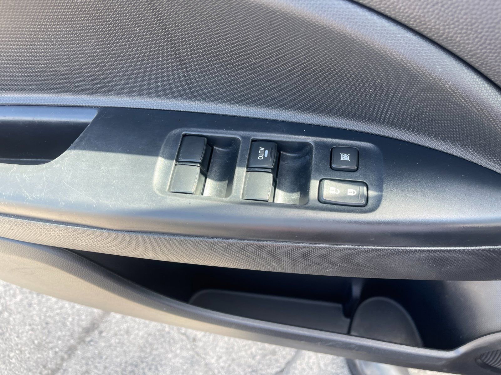 Used 2024 Mitsubishi Mirage ES FWD image 13