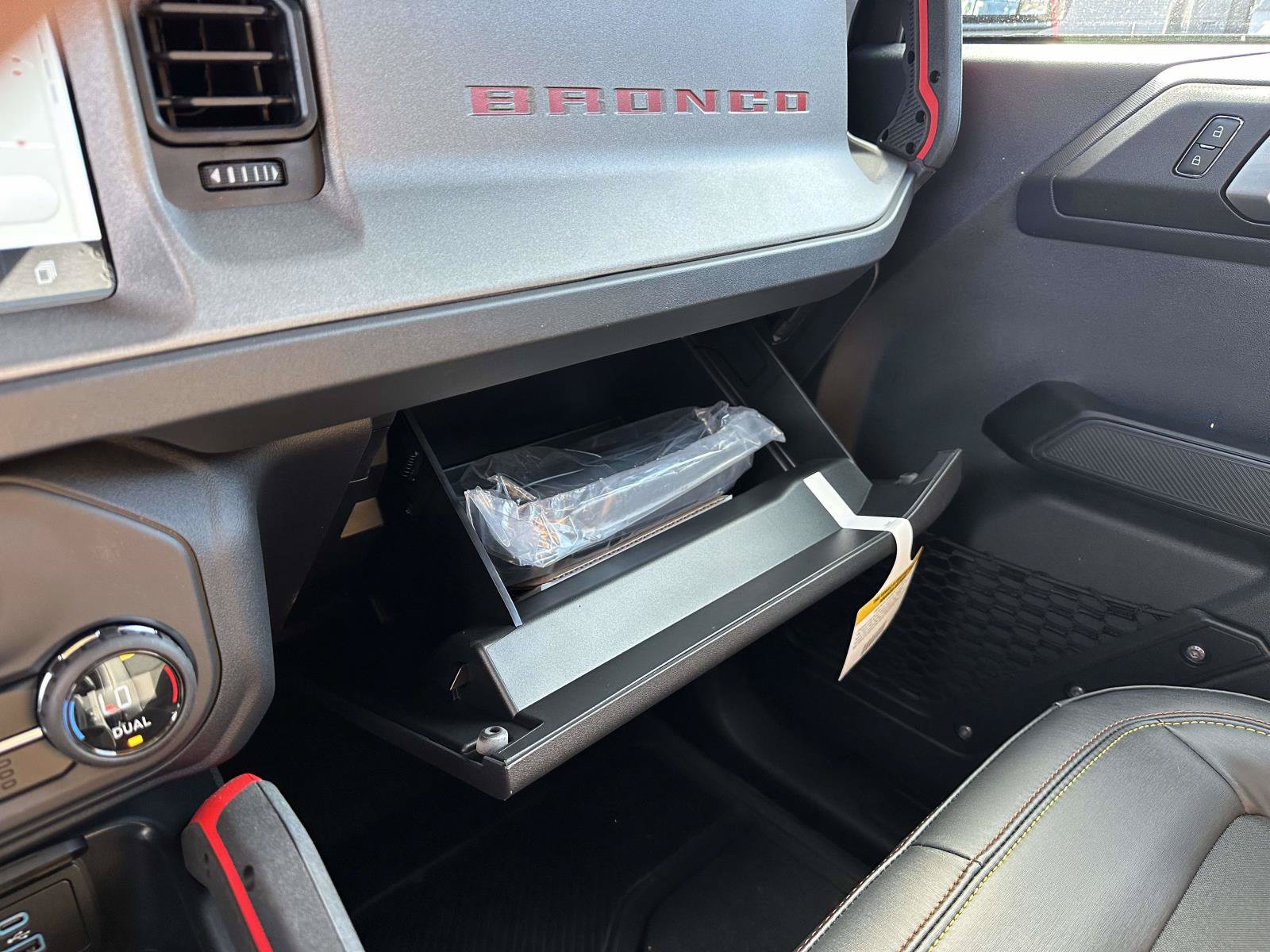Used 2025 Ford Bronco Big Bend w/ Black Diamond Package AWD/4WD image 19