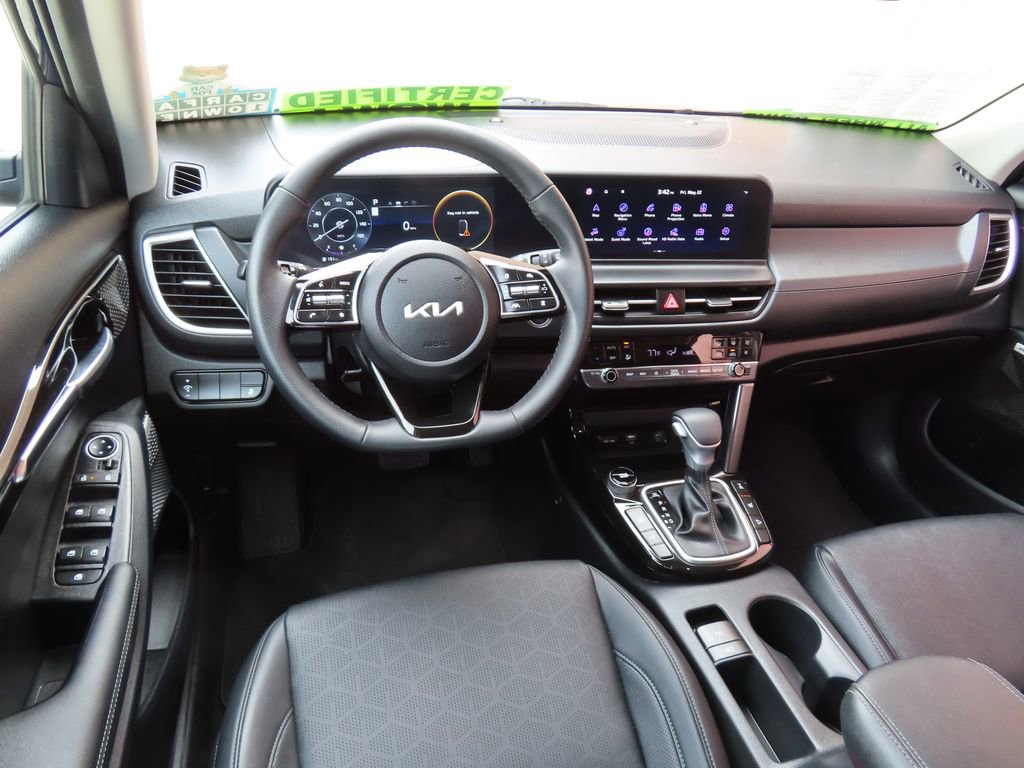 Certified 2024 Kia Seltos SX AWD/4WD image 4