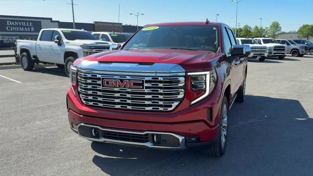Used 2024 GMC Sierra 1500 Denali AWD/4WD image 2