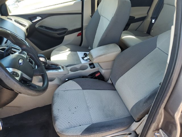 Used 2012 Ford Focus SE FWD image 15