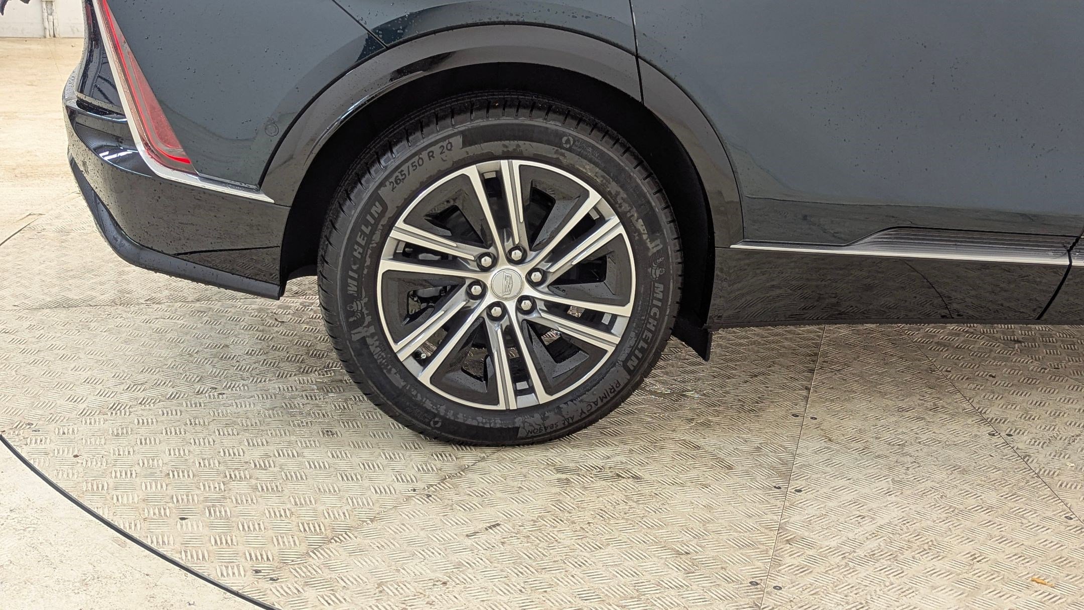 New 2026 Cadillac Lyriq Luxury w/ LPO, Floor Liner Package image 12