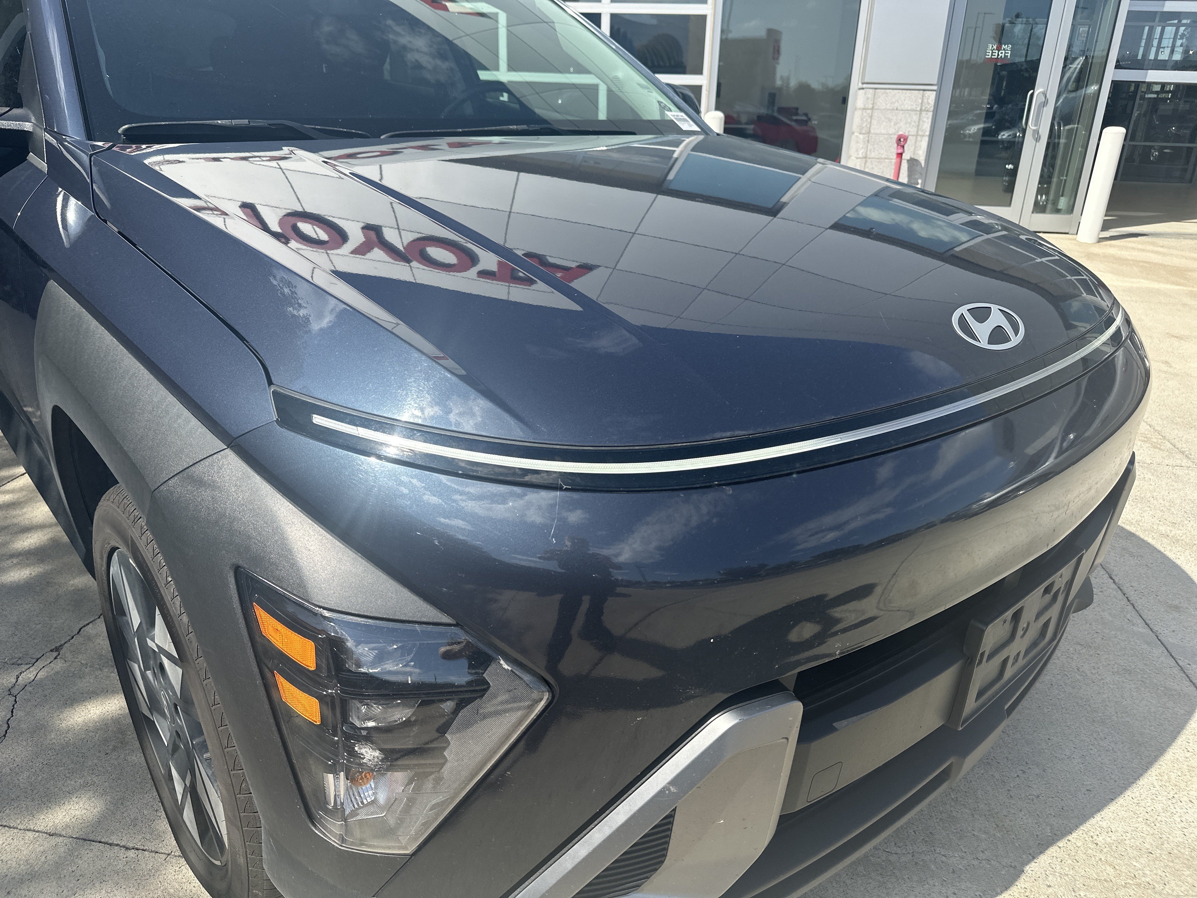 Used 2024 Hyundai Kona SEL AWD/4WD image 11