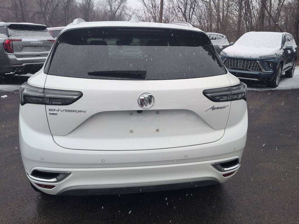 Used 2022 Buick Envision Avenir w/ Safety Package image 9