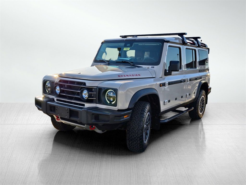 Used 2024 INEOS Grenadier Fieldmaster Edition image 8