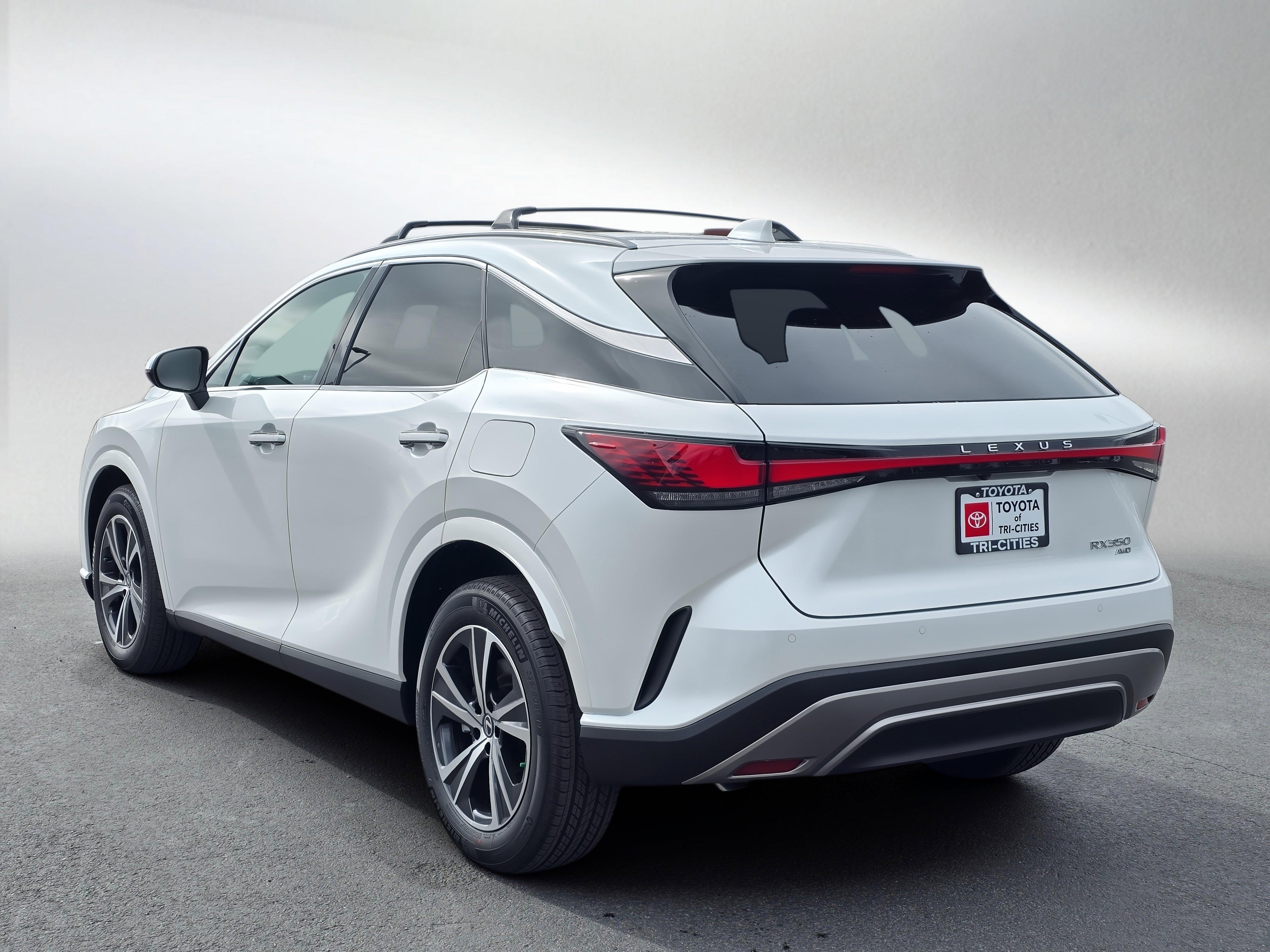 Used 2026 Lexus RX 350 Premium w/ Cold Area Package image 3