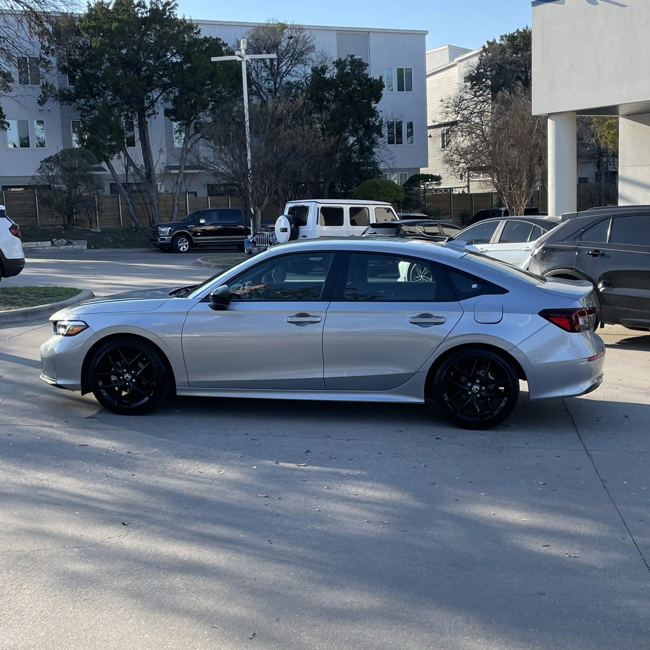 Used 2025 Honda Civic Sport image 3