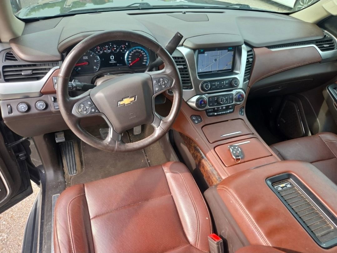 Used 2017 Chevrolet Suburban Premier AWD/4WD image 11