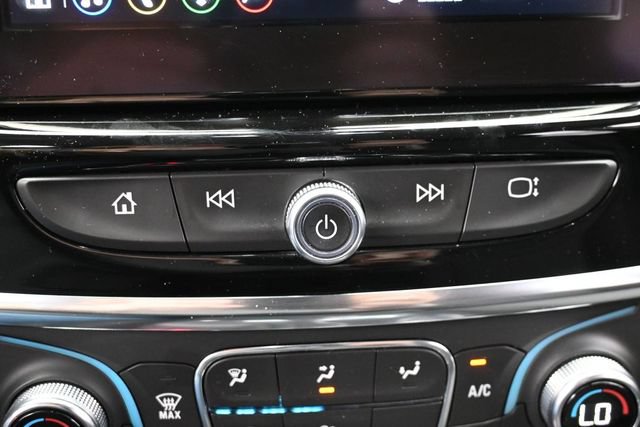 Used 2021 Chevrolet Traverse LT FWD image 23